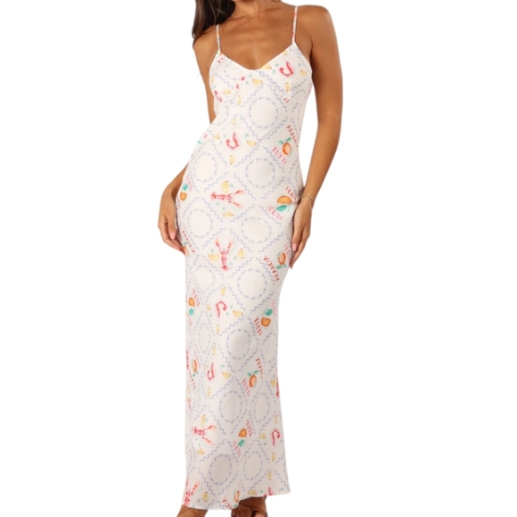 Petal & Pup Dresses & Skirts - Petal & Pup White Floral Maxi Dress... Size XLarge